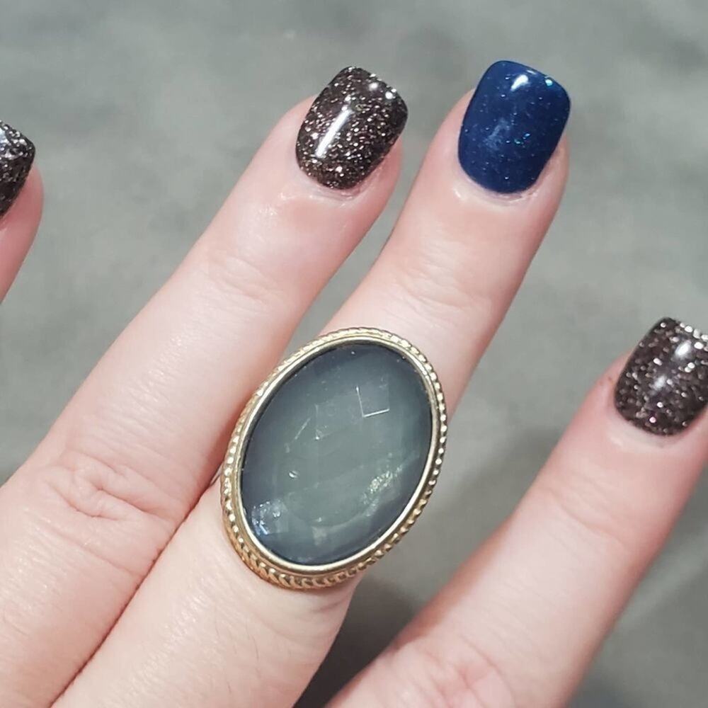 Large Statement Jeweled Ring Size 7 - image 2